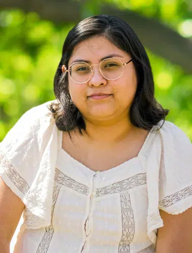 Yunuen Directora De Marketing En Abogadas De Inmigracion