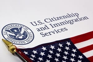 Abogadas De Inmigración En USA Ayudan Con VAWA