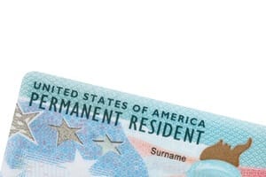 Ajuste De Estatus Para Titulares De Visa U Y T En USA
